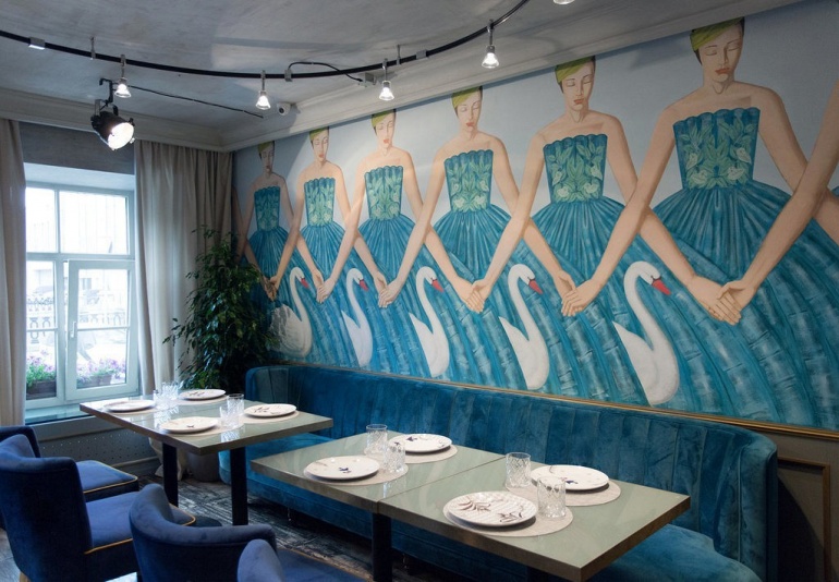 Alena Ahmadullina designed interiors for the St. Petersburg restaurant THE REPA